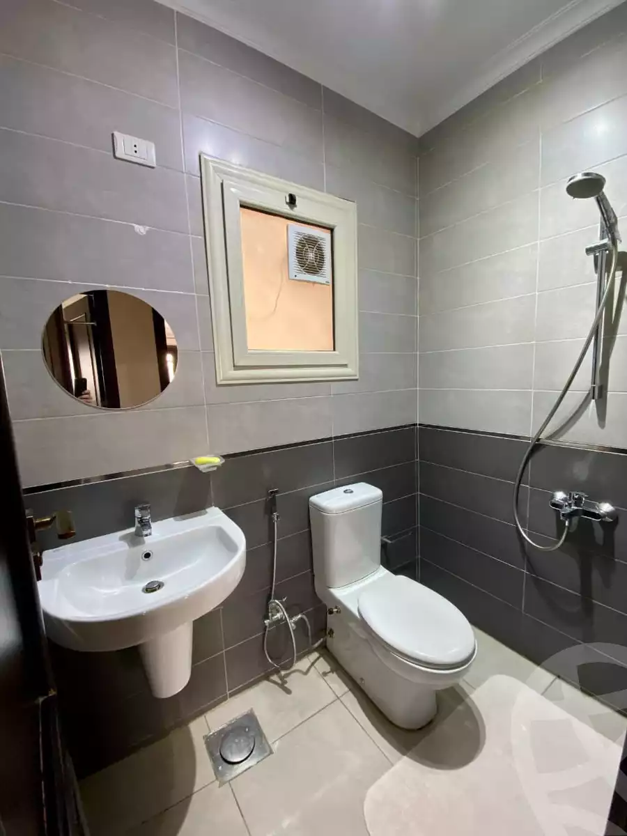 https://aqarmap.com.eg/ar/listing/5859717-for-sale-cairo-mokattam-lhdb-l-ly-taqseem-el-zohour