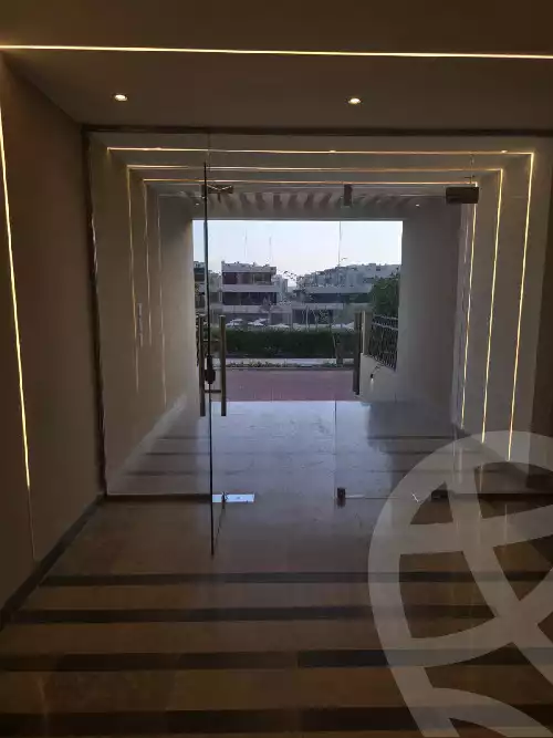 https://aqarmap.com.eg/en/listing/5860101-for-sale-cairo-new-cairo-compounds-fifth-square