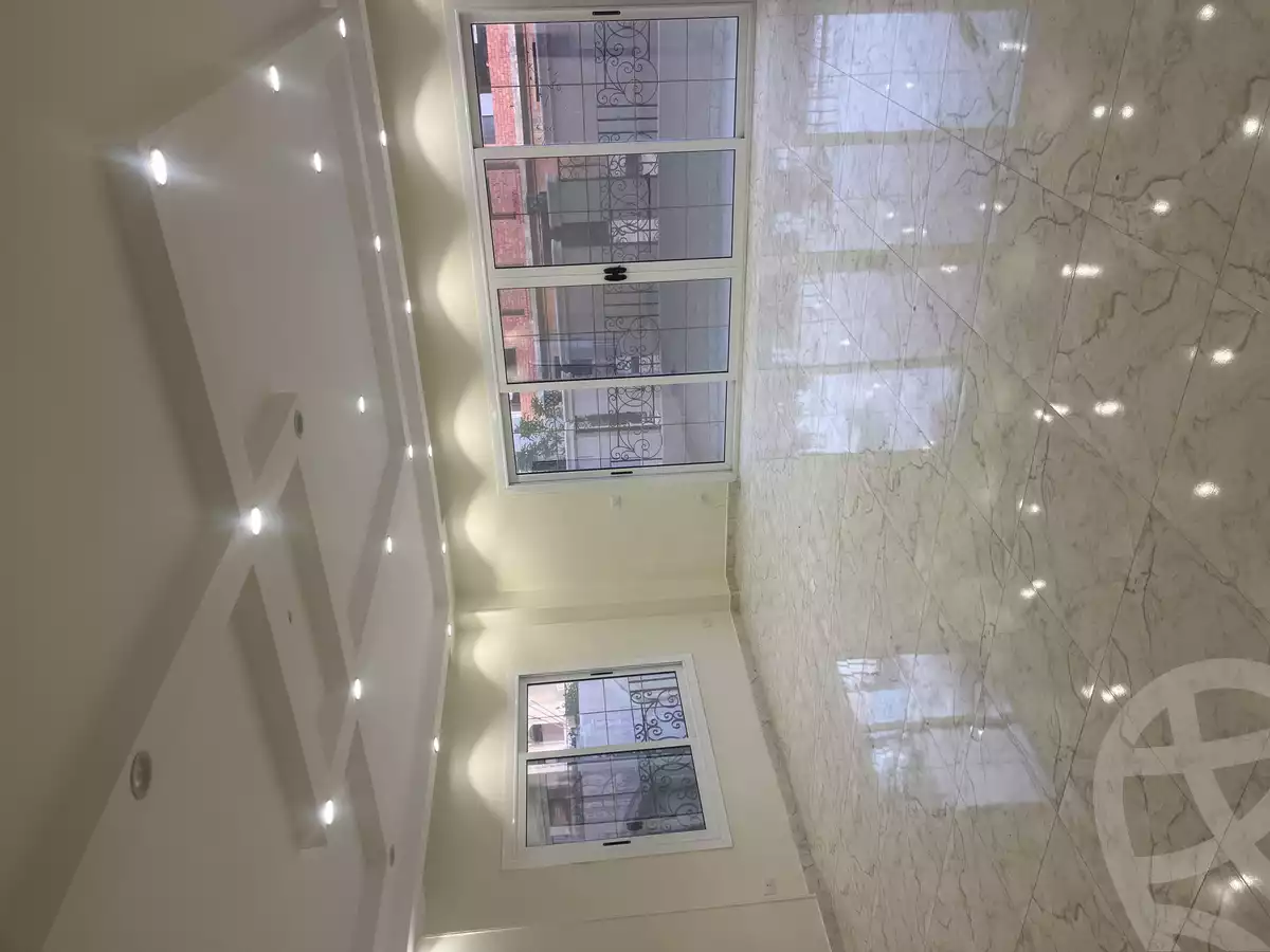 https://aqarmap.com.eg/ar/listing/5862805-for-rent-cairo-new-cairo-el-kornfol-el-kornfol-5