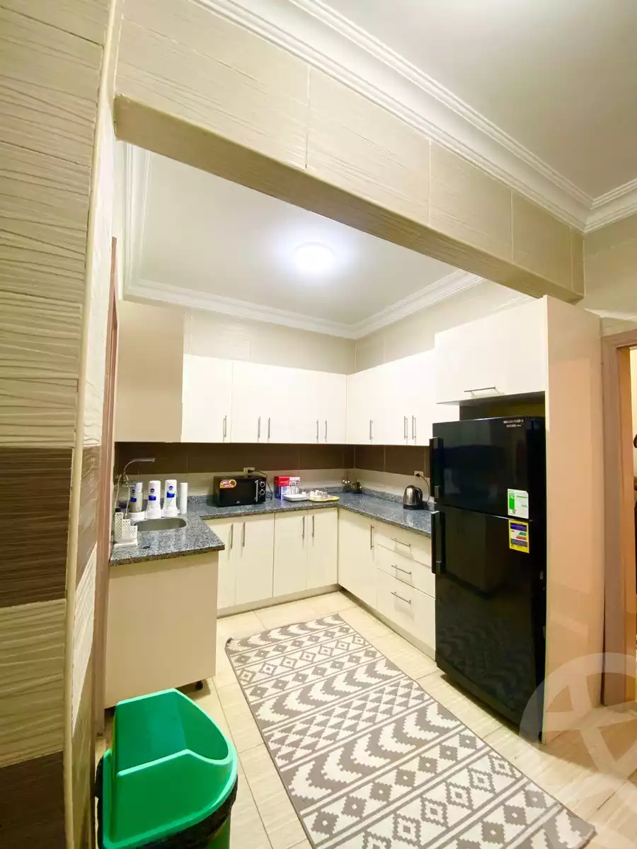 https://aqarmap.com.eg/en/listing/5863142-for-rent-cairo-new-cairo-compounds-el-mostashareen-compound
