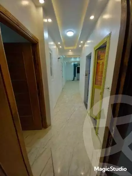 https://aqarmap.com.eg/ar/listing/5865152-for-sale-alexandria-l-jmy-lbytsh-mecca-st