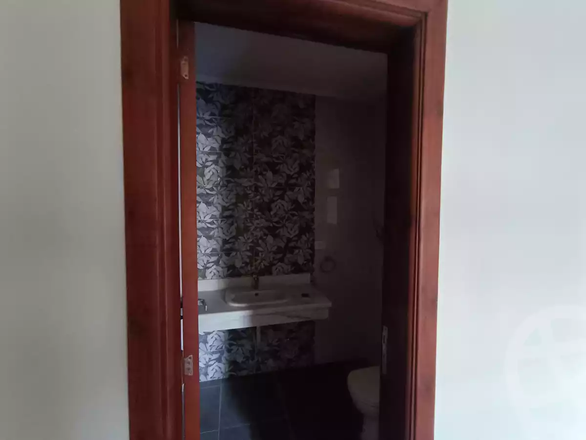 https://aqarmap.com.eg/en/listing/5865351-for-sale-cairo-new-cairo-compounds-brwmynd-ryzydns-wdy-djl-llttwyr