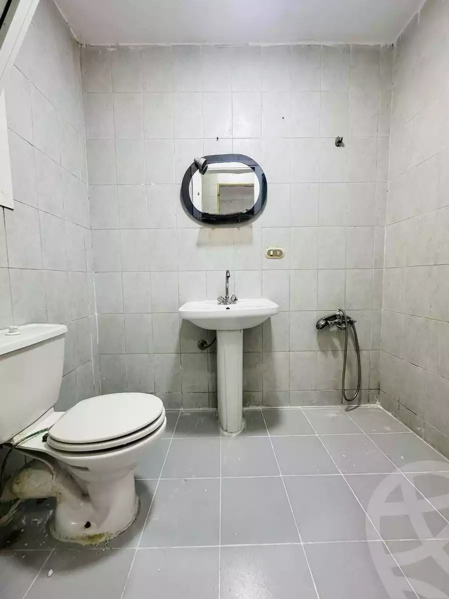 https://aqarmap.com.eg/en/listing/5865897-for-sale-alexandria-l-jmy-shataa-el-nakheel