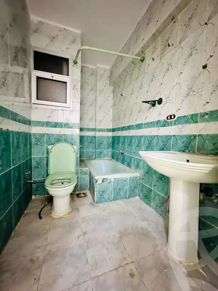 https://aqarmap.com.eg/en/listing/5865953-for-sale-alexandria-l-jmy-shataa-el-nakheel