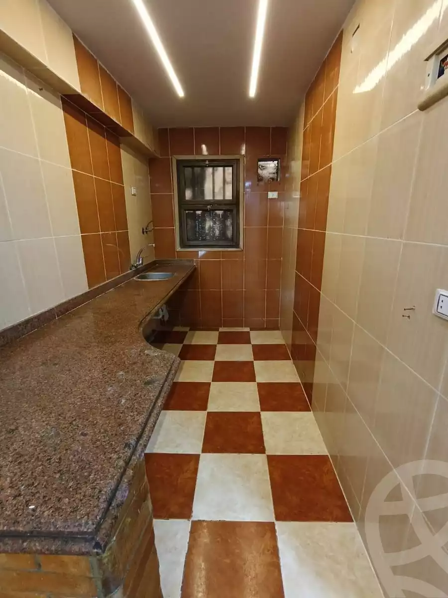 https://aqarmap.com.eg/en/listing/5865980-for-sale-alexandria-l-jmy-shataa-el-nakheel-street-2