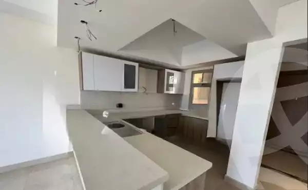 https://aqarmap.com.eg/en/listing/5866198-for-sale-cairo-mokattam-compounds-uptown-cairo-the-fourteen-uptown-cairo