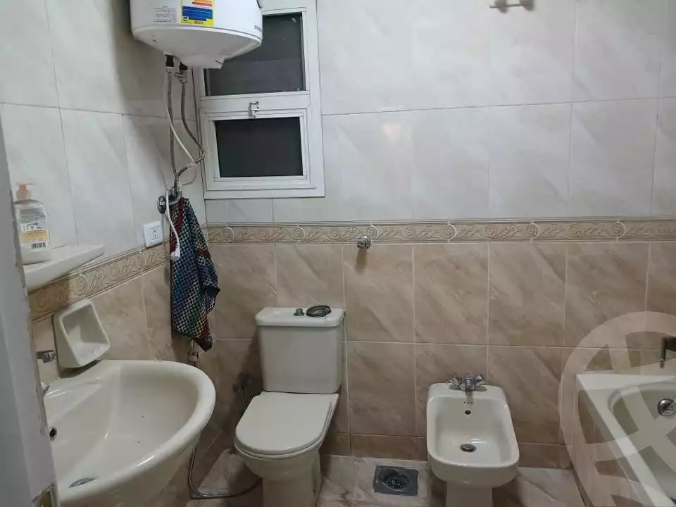 https://aqarmap.com.eg/en/listing/5866487-for-rent-alexandria-glim