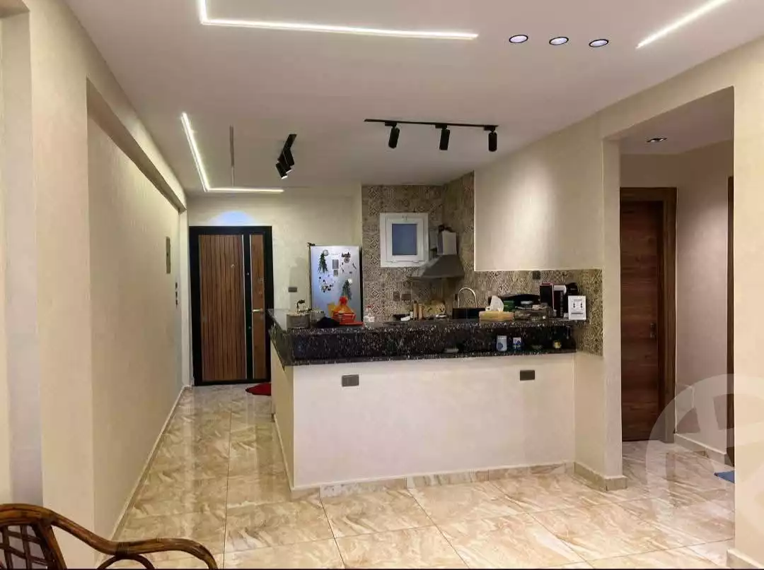 https://aqarmap.com.eg/ar/listing/5866539-for-sale-cairo-helwan-hadayek-helwan-nile-corniche-st