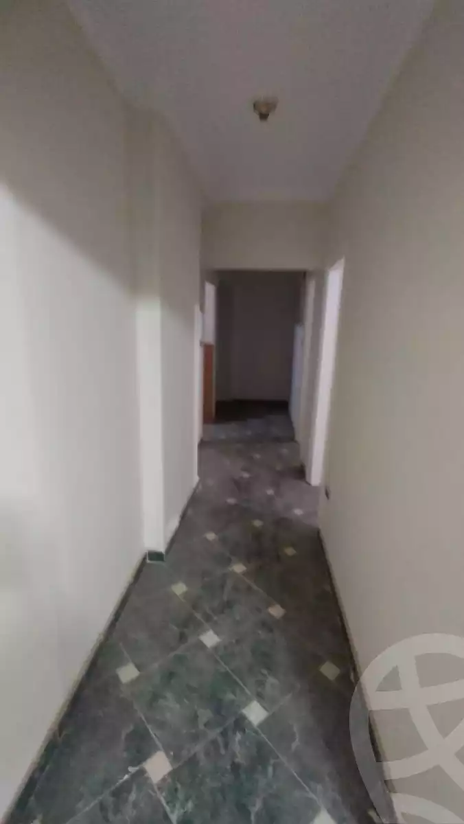 https://aqarmap.com.eg/en/listing/5867021-for-sale-cairo-helwan-helwan-el-sharkeya-mostafa-safwat-st