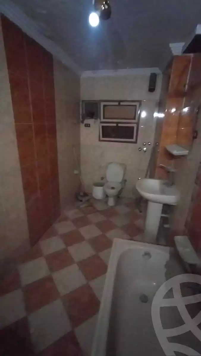 https://aqarmap.com.eg/en/listing/5867021-for-sale-cairo-helwan-helwan-el-sharkeya-mostafa-safwat-st