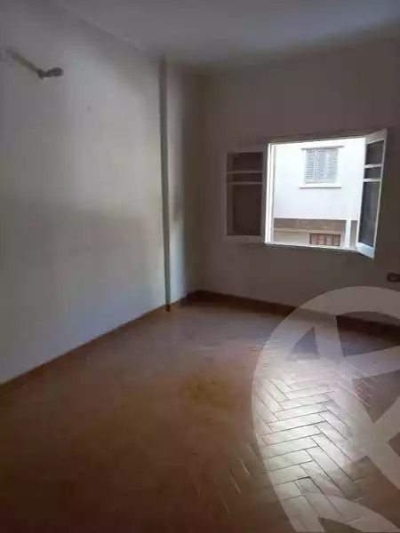https://aqarmap.com.eg/en/listing/5867600-for-rent-asyut-asyut-city-el-gomhoreya-st