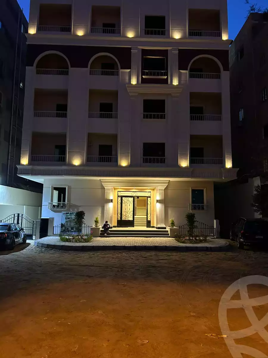 https://aqarmap.com.eg/en/listing/5867677-for-sale-cairo-mokattam-el-hadabah-el-wosta-7th-zone