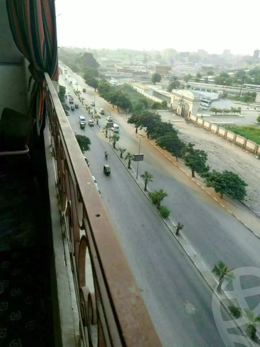 https://aqarmap.com.eg/en/listing/5868588-for-sale-cairo-helwan-kwrnysh-hlwn