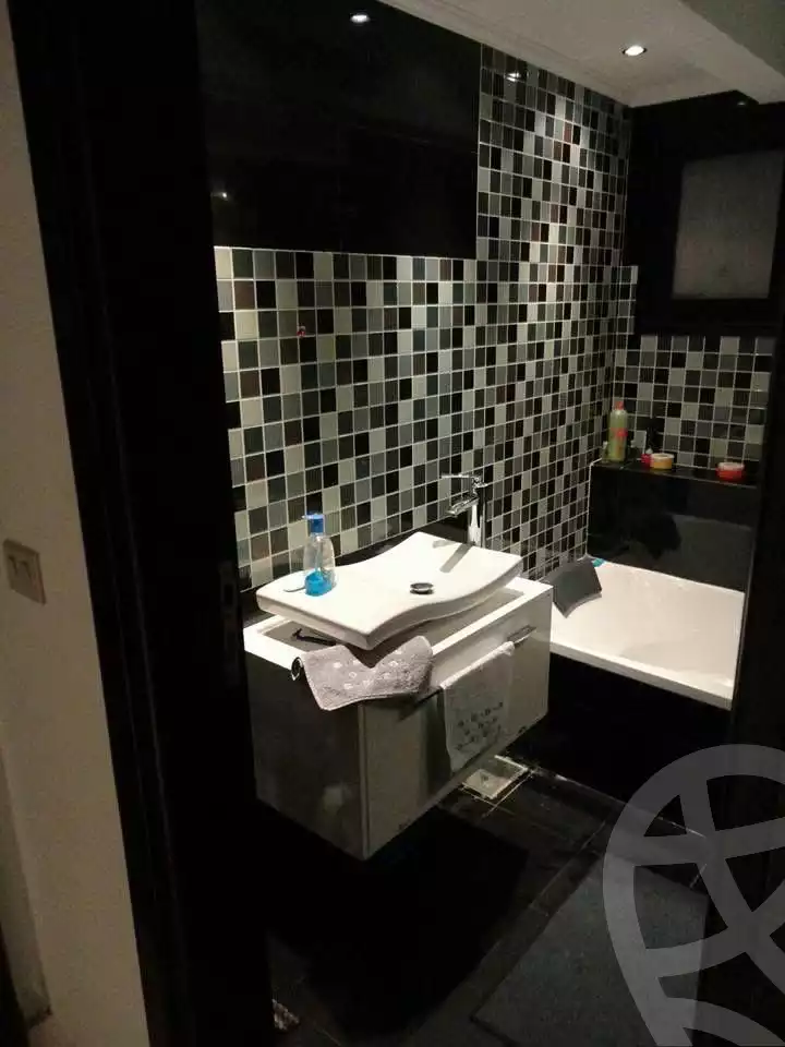 https://aqarmap.com.eg/en/listing/5869290-for-sale-cairo-new-cairo-el-ahyaa-fourth-neighborhood-street-6