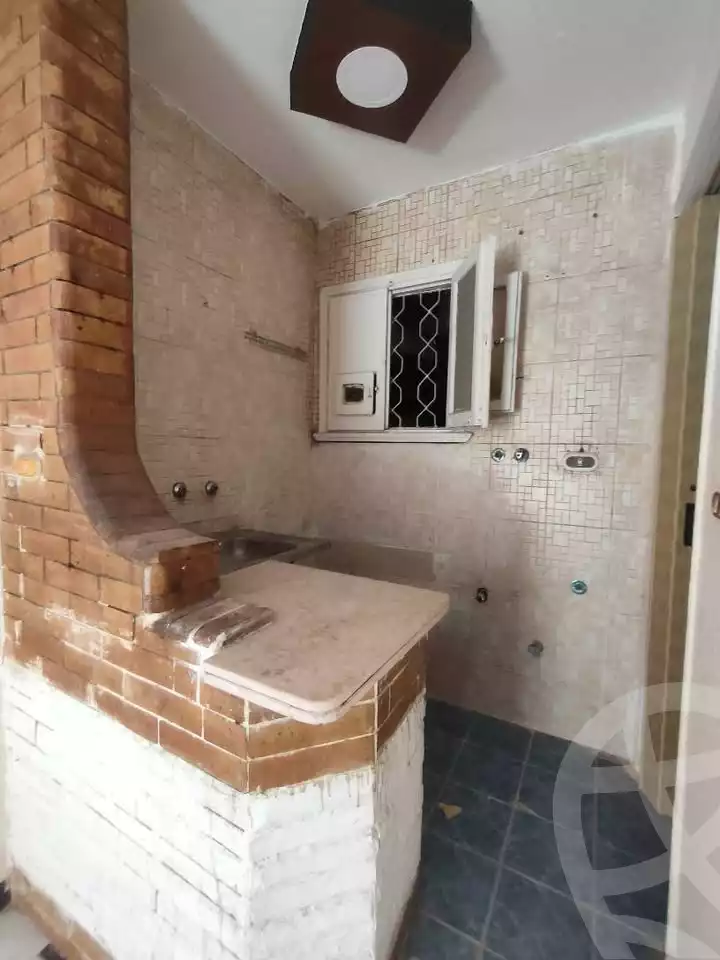 https://aqarmap.com.eg/ar/listing/5870348-for-sale-alexandria-l-jmy-shataa-el-nakheel