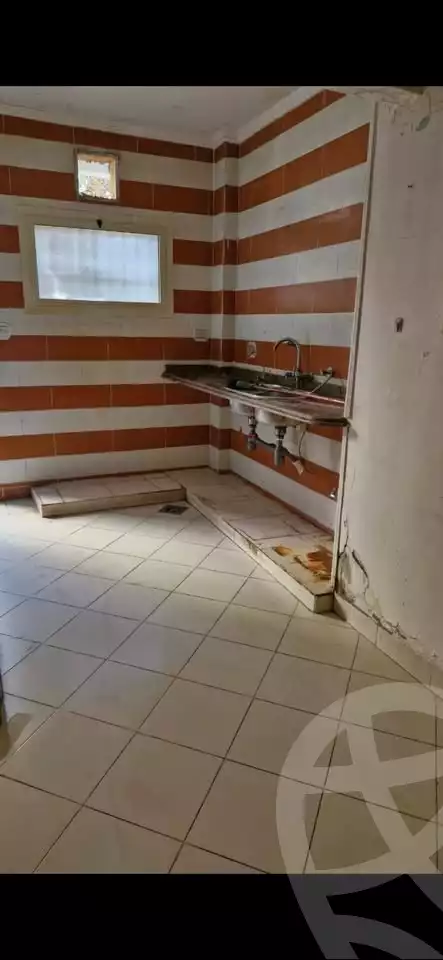 https://aqarmap.com.eg/en/listing/5870546-for-sale-alexandria-lauran