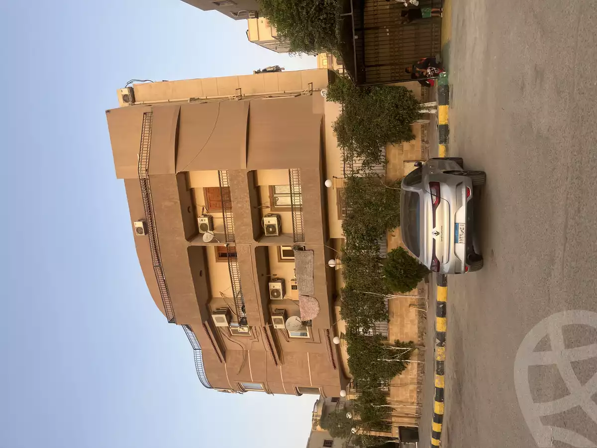 https://aqarmap.com.eg/en/listing/5871316-for-sale-cairo-new-cairo-first-settlement-neighbourhood-10