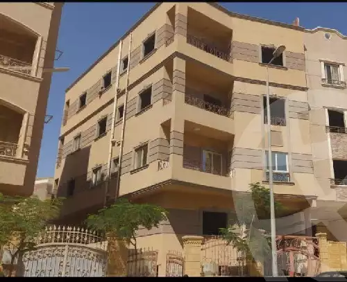 https://aqarmap.com.eg/en/listing/5873380-for-sale-cairo-new-cairo-compounds-jrdyny-hyts-3