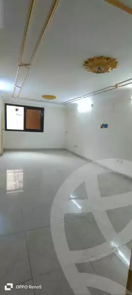 https://aqarmap.com.eg/en/listing/5874446-for-sale-cairo-helwan-helwan-el-sharkeya-mostafa-safwat-st