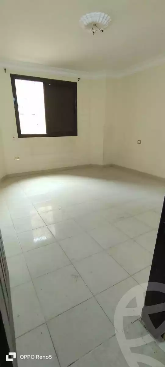 https://aqarmap.com.eg/en/listing/5874446-for-sale-cairo-helwan-helwan-el-sharkeya-mostafa-safwat-st