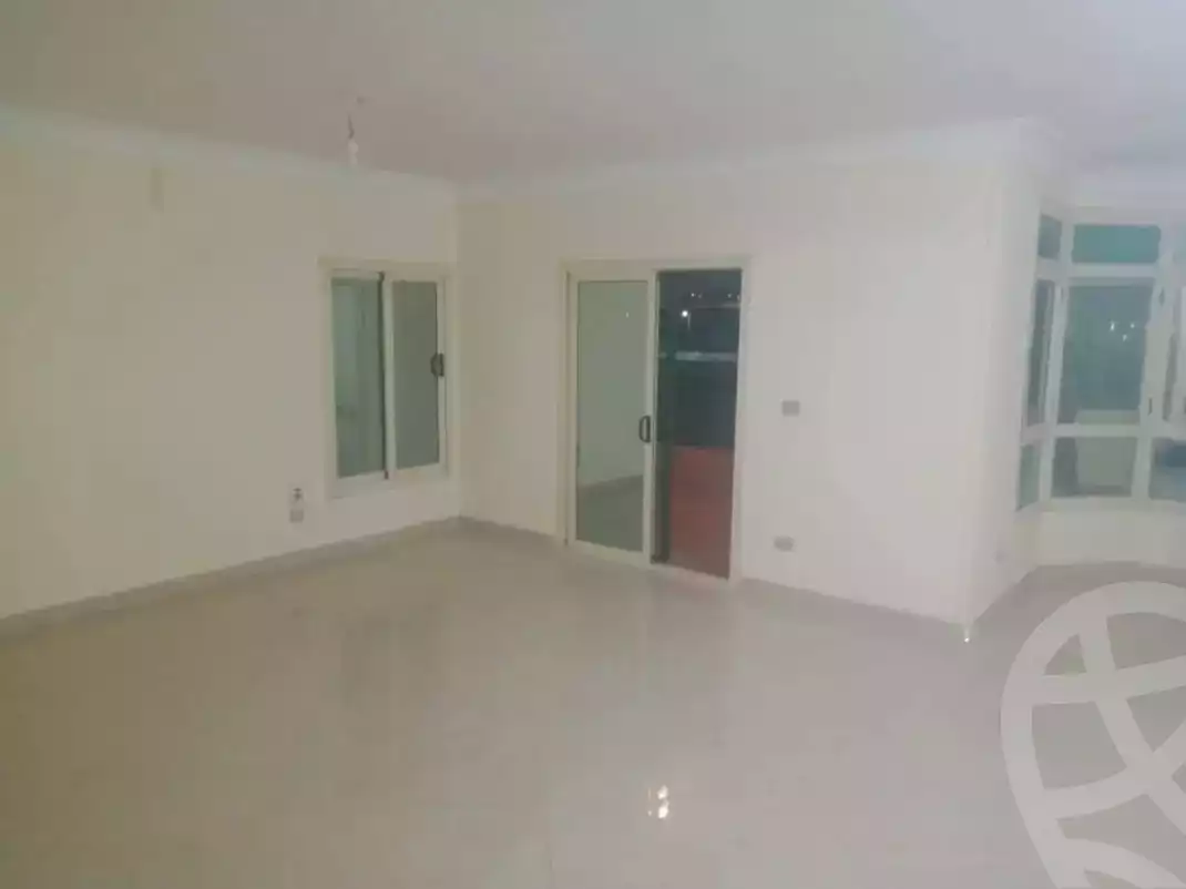 https://aqarmap.com.eg/ar/listing/5875277-for-rent-cairo-mokattam-lhdb-l-ly