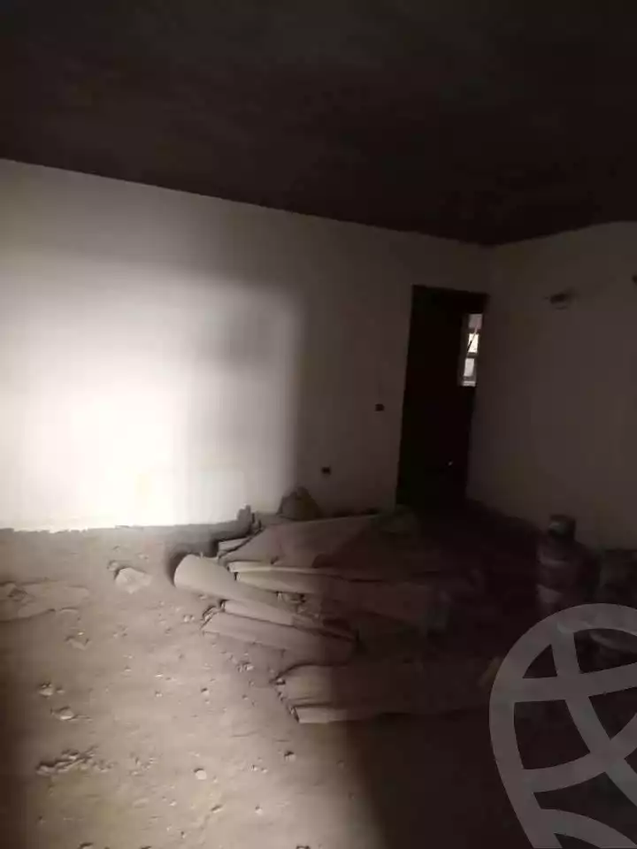 https://aqarmap.com.eg/ar/listing/5875872-for-sale-cairo-mokattam-el-hadabah-el-wosta-compounds-aman