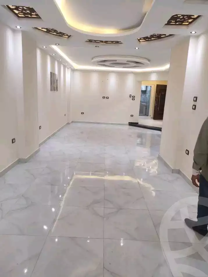 https://aqarmap.com.eg/ar/listing/5875984-for-rent-cairo-mokattam-lhdb-l-ly