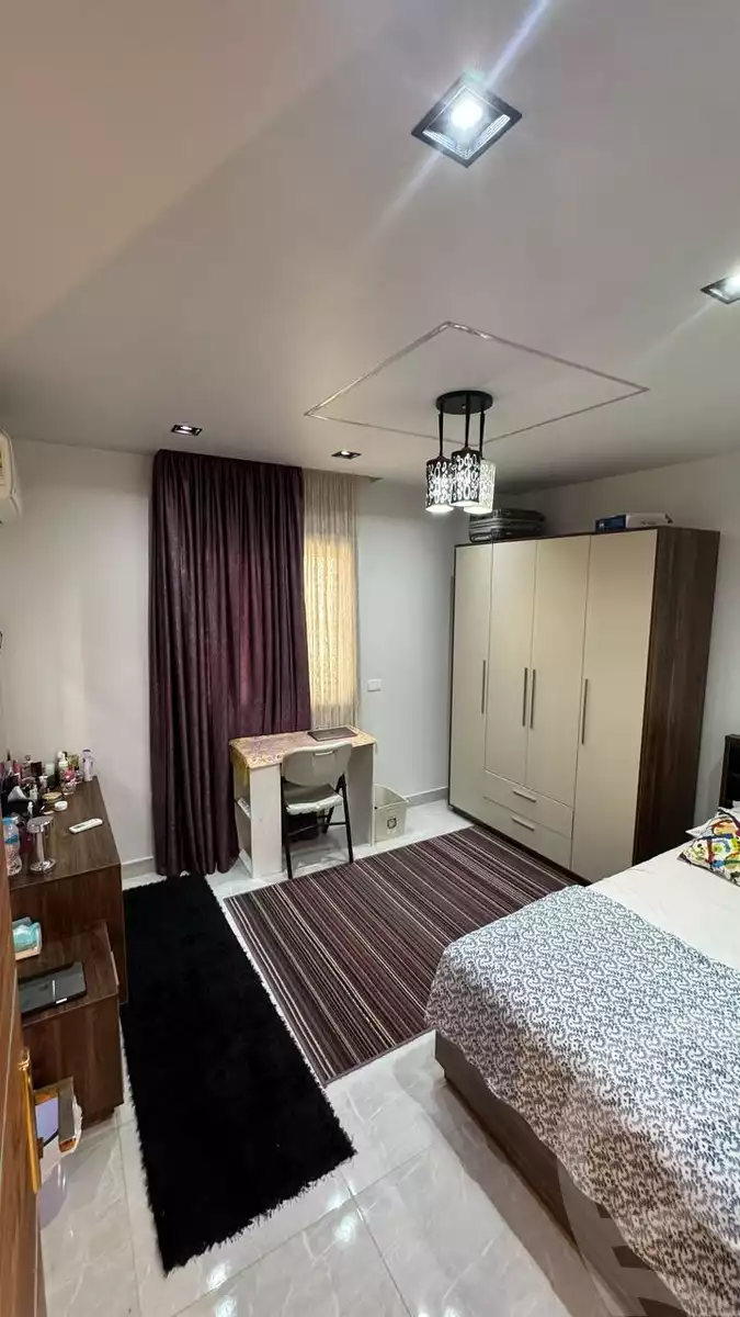 https://aqarmap.com.eg/en/listing/5877626-for-sale-cairo-el-sheikh-zayed-city-el-hay-elsabeaa-el-hekma