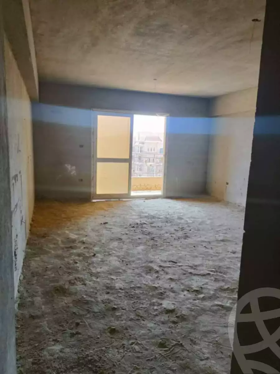 https://aqarmap.com.eg/en/listing/5877799-for-sale-cairo-new-cairo-compounds-loaloat-new-cairo