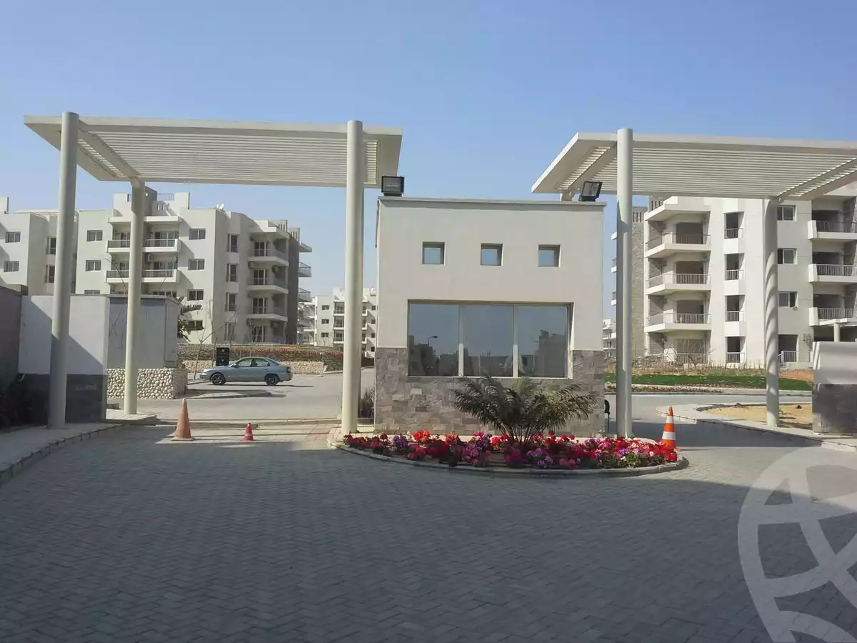 https://aqarmap.com.eg/en/listing/5877850-for-rent-cairo-el-sheikh-zayed-city-compounds-dh-drys