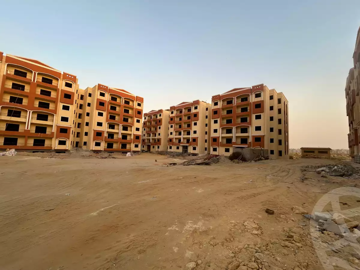 https://aqarmap.com.eg/ar/listing/5877852-for-sale-cairo-new-cairo-compounds-life-garden