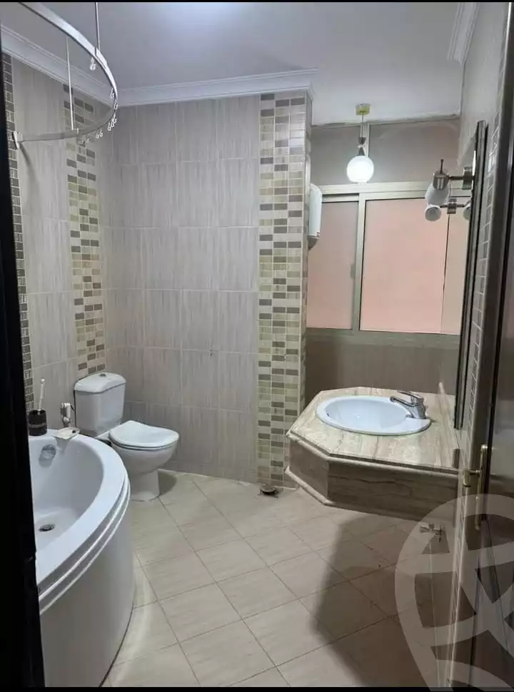 https://aqarmap.com.eg/en/listing/5878336-for-rent-cairo-el-mohandesen-shareaa-ahmed-orabi