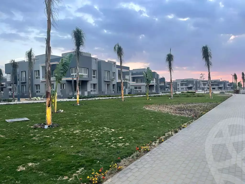 https://aqarmap.com.eg/en/listing/5882947-for-sale-cairo-6th-of-october-compounds-kyn