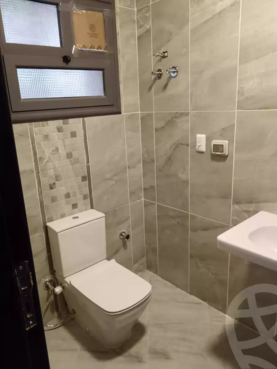https://aqarmap.com.eg/en/listing/5883498-for-rent-cairo-new-cairo-compounds-el-deyar-mokhabarat