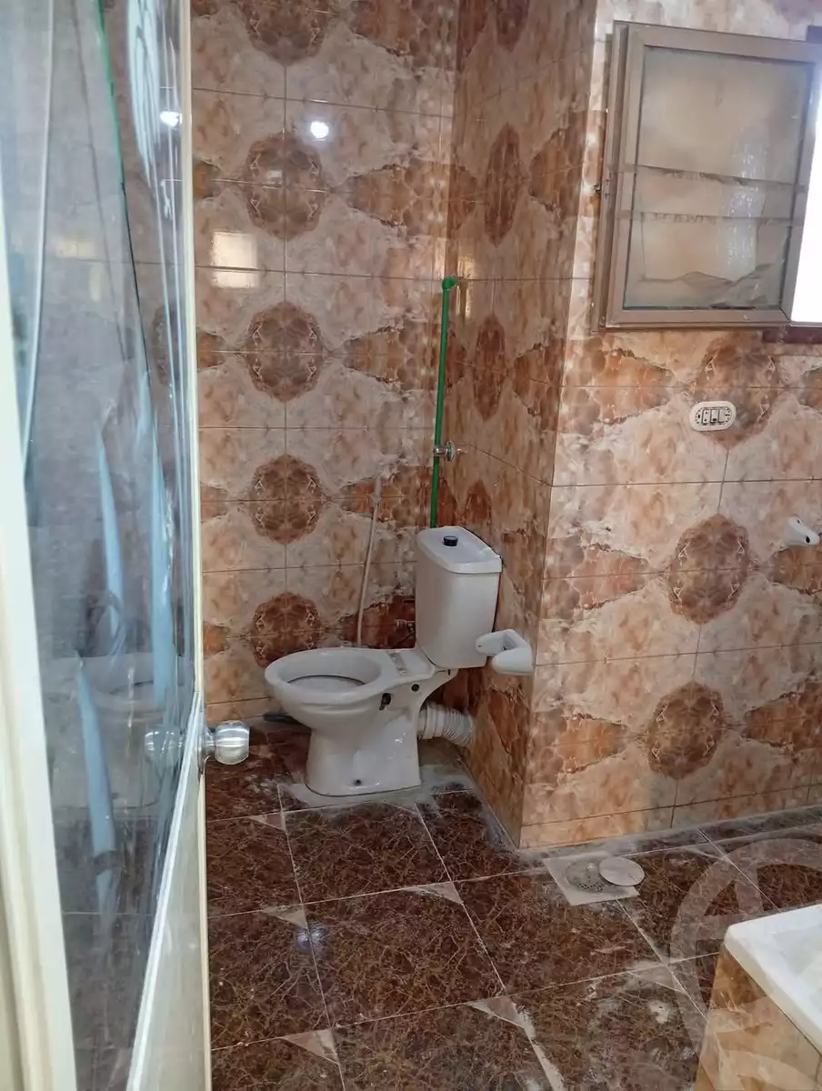 https://aqarmap.com.eg/ar/listing/5883883-for-sale-alexandria-alexandria-marsa-matrouh-rd