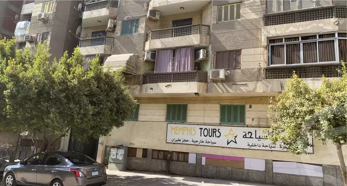 https://aqarmap.com.eg/en/listing/5885153-for-sale-cairo-helwan-rostom-st