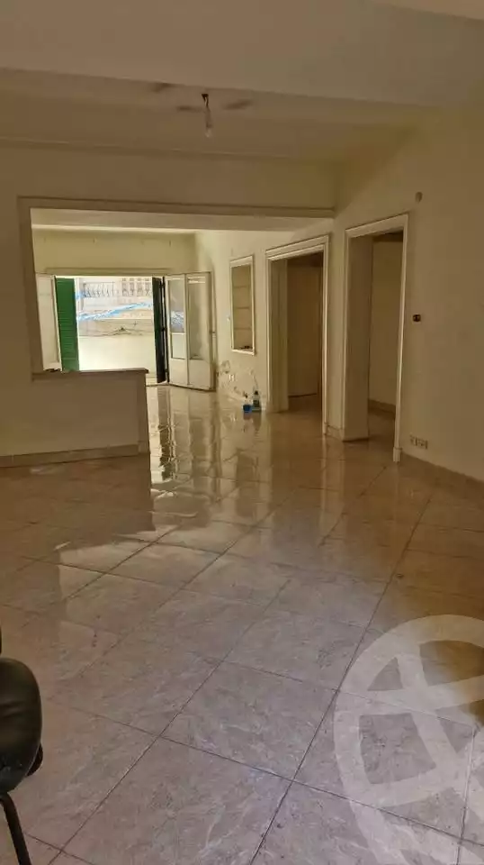 https://aqarmap.com.eg/en/listing/5885300-for-sale-alexandria-lauran