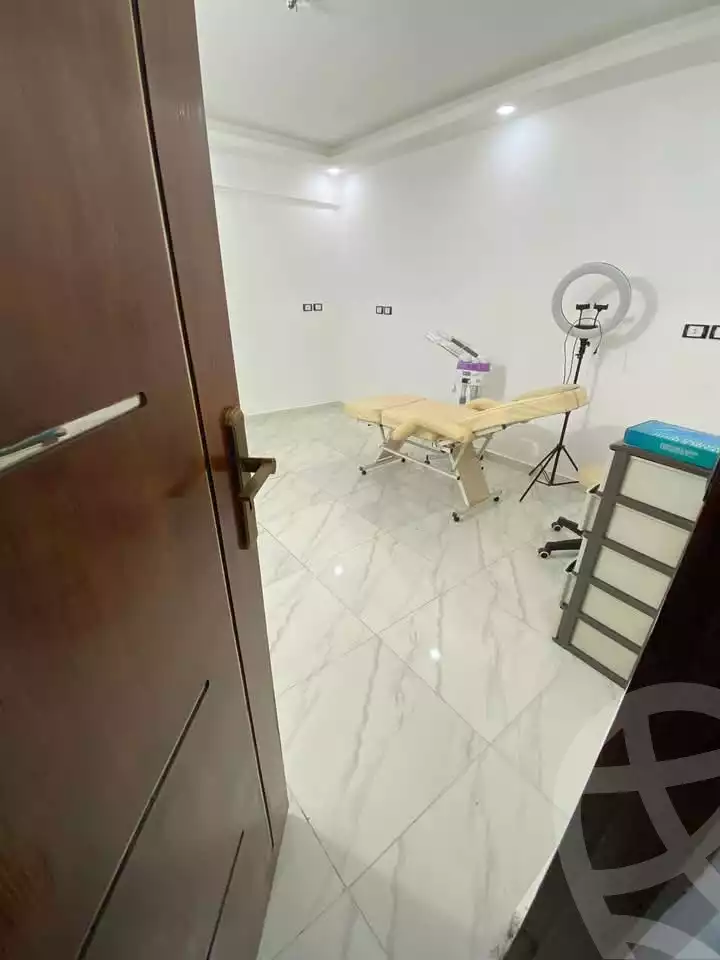https://aqarmap.com.eg/en/listing/5885446-for-sale-alexandria-l-jmy-lbytsh-sabrin-st