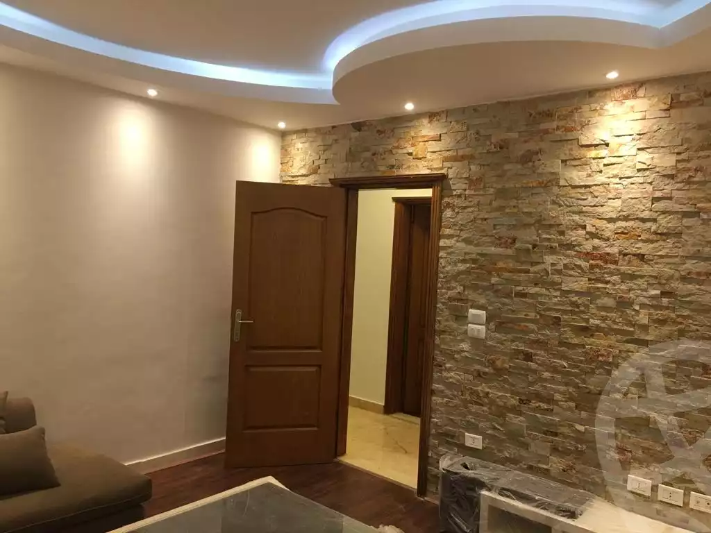 https://aqarmap.com.eg/en/listing/5885549-for-rent-cairo-el-sheikh-zayed-city-compounds-greens