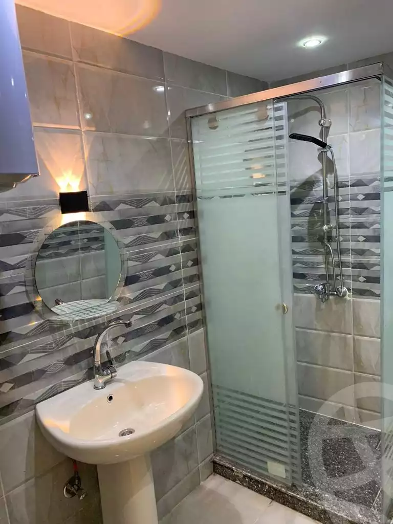 https://aqarmap.com.eg/ar/listing/5886051-for-rent-cairo-el-mohandesen-sphinx-square