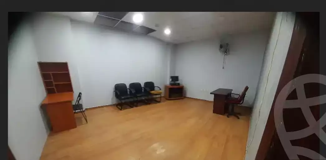 https://aqarmap.com.eg/en/listing/5886704-for-rent-cairo-mokattam-el-hadabah-el-wosta