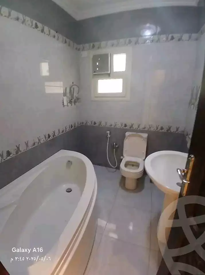 https://aqarmap.com.eg/en/listing/5887478-for-rent-cairo-mokattam-lhdb-l-ly-hy-lzhwr