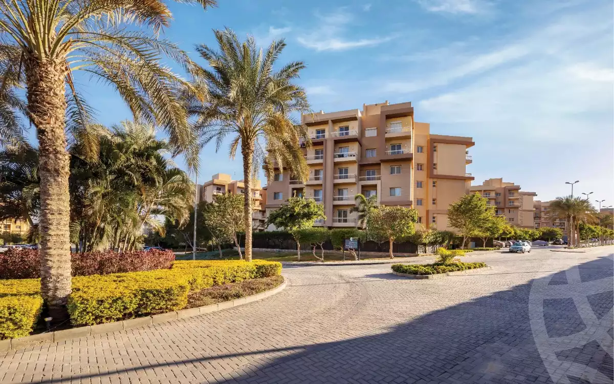 https://aqarmap.com.eg/en/listing/5888300-for-sale-cairo-6th-of-october-hadaeq-october-kmbwnd-fy-hdyq-ktwbr-shjr-ryzydns-y-jy-y-llttwyr
