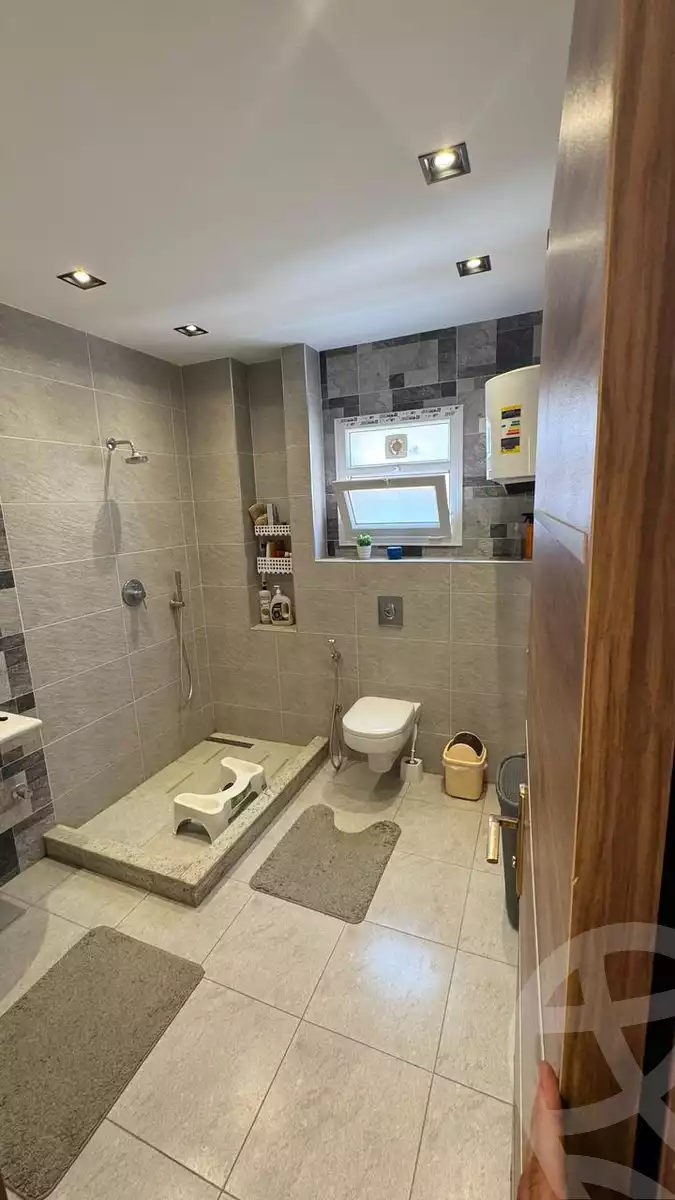 https://aqarmap.com.eg/en/listing/5888330-for-sale-cairo-el-sheikh-zayed-city-compounds-hadayek-el-mohandiseen