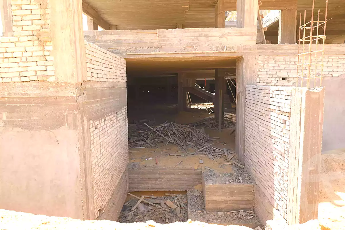 https://aqarmap.com.eg/ar/listing/5888715-for-sale-cairo-el-sheikh-zayed-city-lshykh-zyd-ljdyd-ridge-compound-al-oula