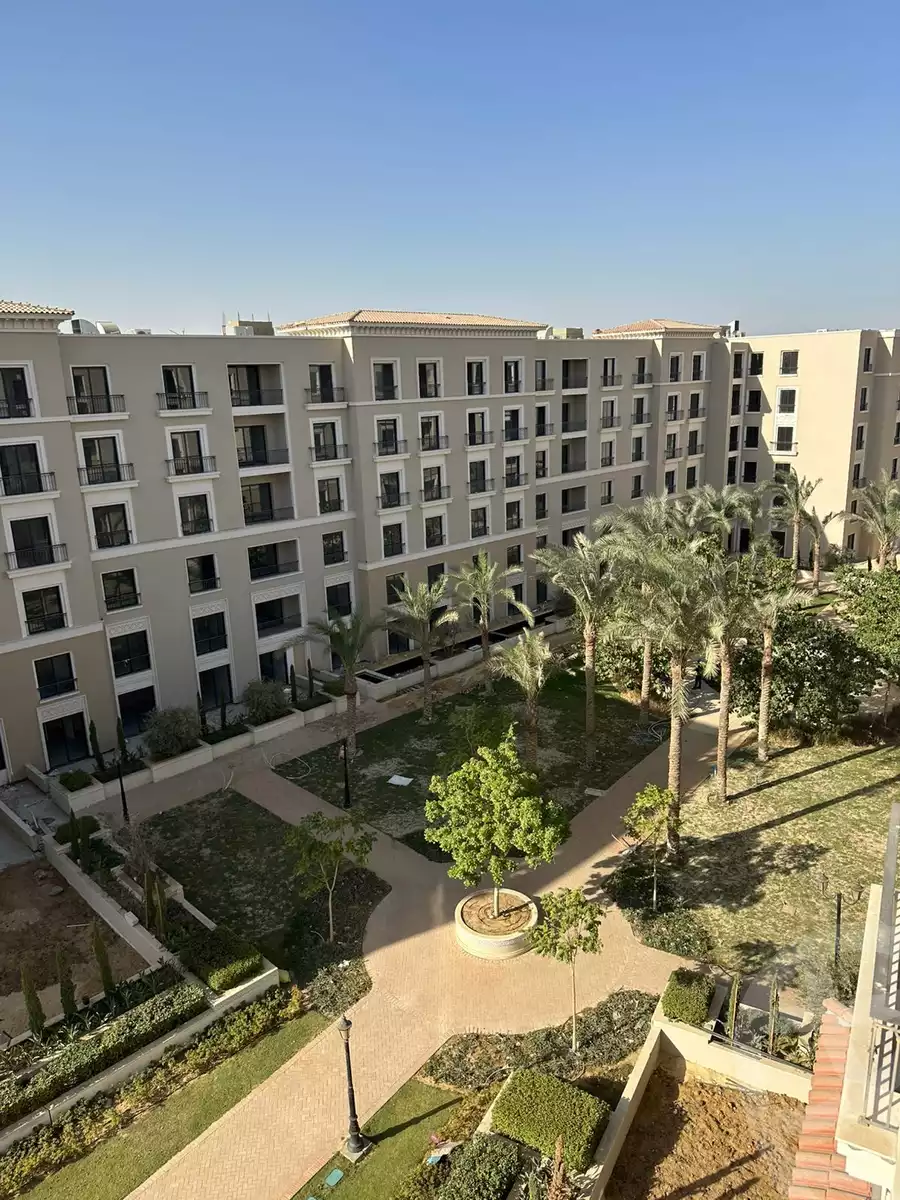 https://aqarmap.com.eg/en/listing/5888908-for-sale-cairo-el-sheikh-zayed-city-compounds-kmbwnd-fyldj-wyst-dr-llttwyr