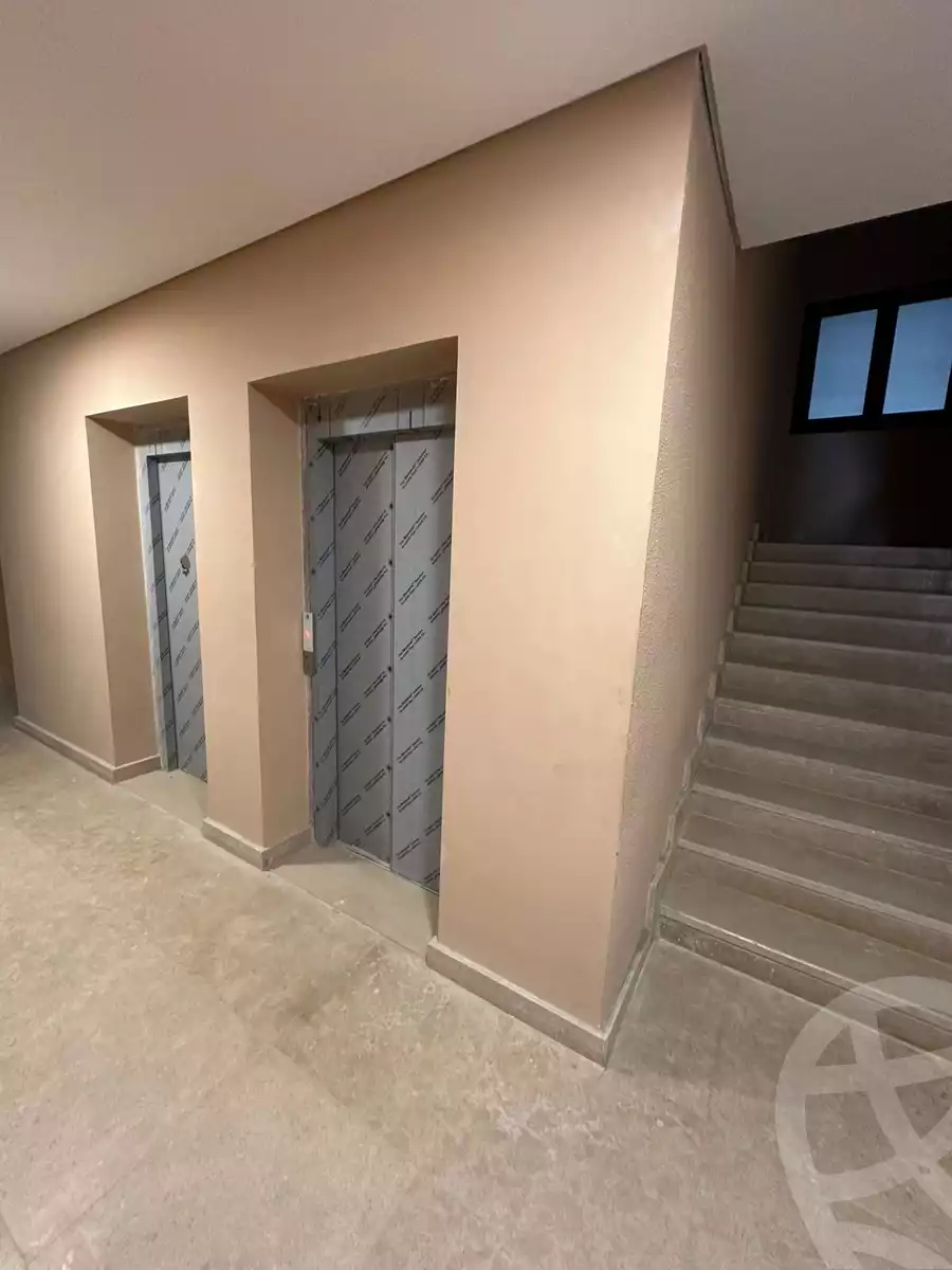 https://aqarmap.com.eg/en/listing/5889107-for-sale-cairo-el-sheikh-zayed-city-compounds-kmbwnd-fyldj-wyst-dr-llttwyr