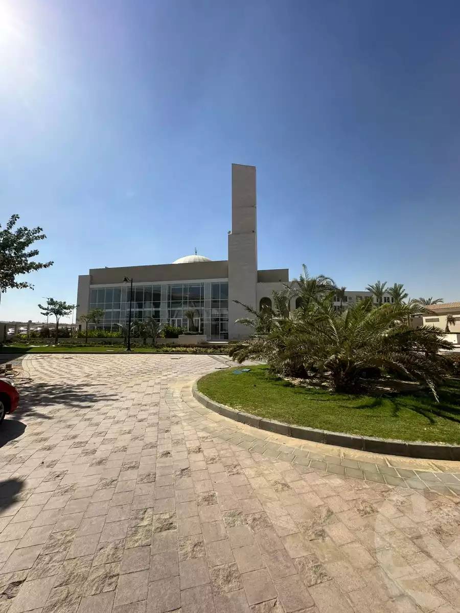 https://aqarmap.com.eg/en/listing/5889107-for-sale-cairo-el-sheikh-zayed-city-compounds-kmbwnd-fyldj-wyst-dr-llttwyr