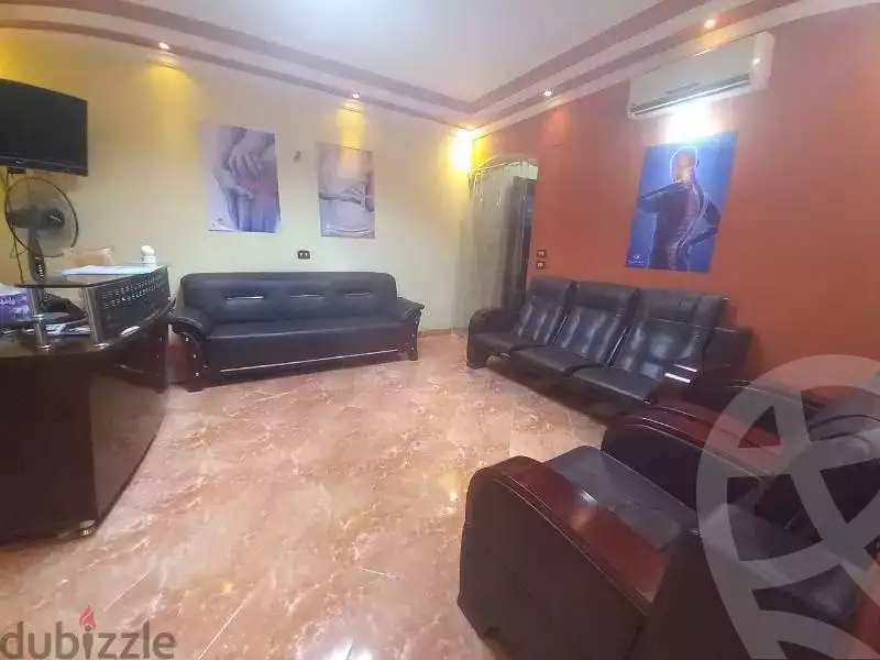 https://aqarmap.com.eg/ar/listing/5889094-for-rent-cairo-mokattam-lhdb-l-ly-shareaa-9