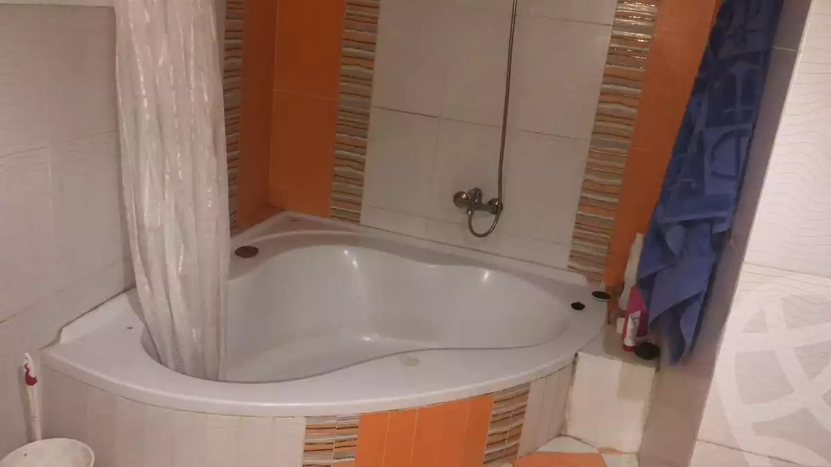 https://aqarmap.com.eg/ar/listing/5889843-for-sale-ismailia-ismailia-city-shebeen-st